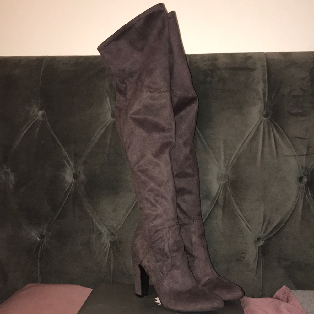 Gray thigh highs, super comfy, worn twice